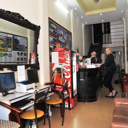 Kangaroo Hostel Hanoi Exteriör bild
