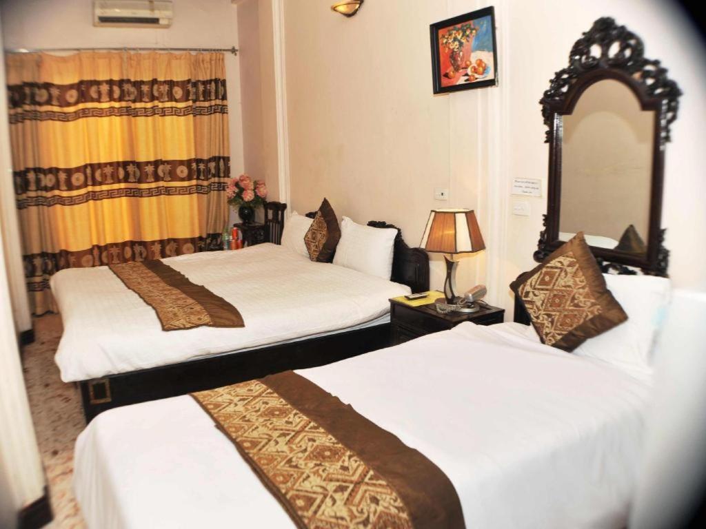 Kangaroo Hostel Hanoi Exteriör bild