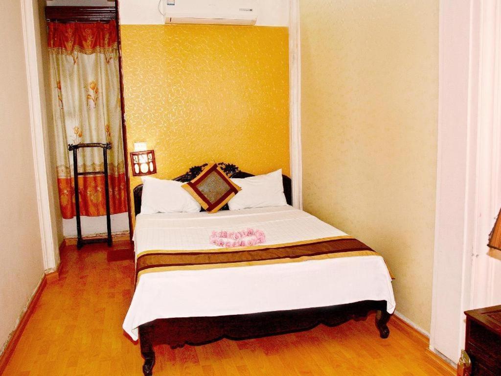 Kangaroo Hostel Hanoi Exteriör bild